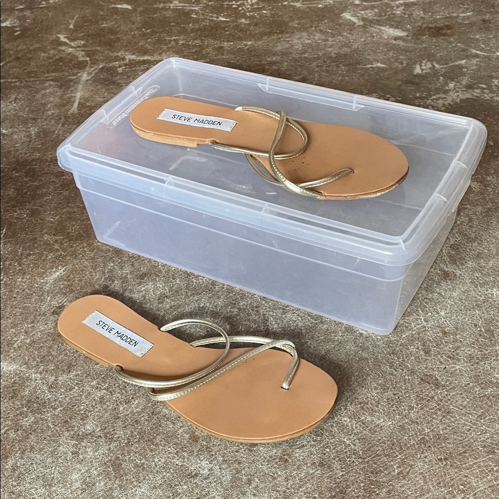 Steve Madden Women's Sandals with Tan and Gold Straps